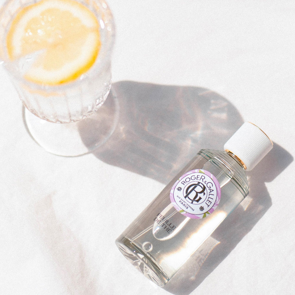 ROGER & GALLET Wellbeing Fragrant Water Spray 3.3 Oz packaging