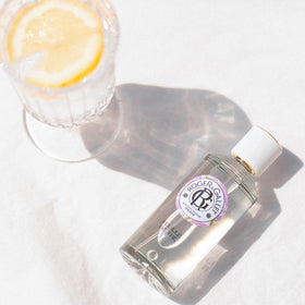 ROGER & GALLET Wellbeing Fragrant Water Spray 3.3 Oz packaging