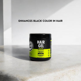 Rolda Black Hair Gel 540g showing texture on hand