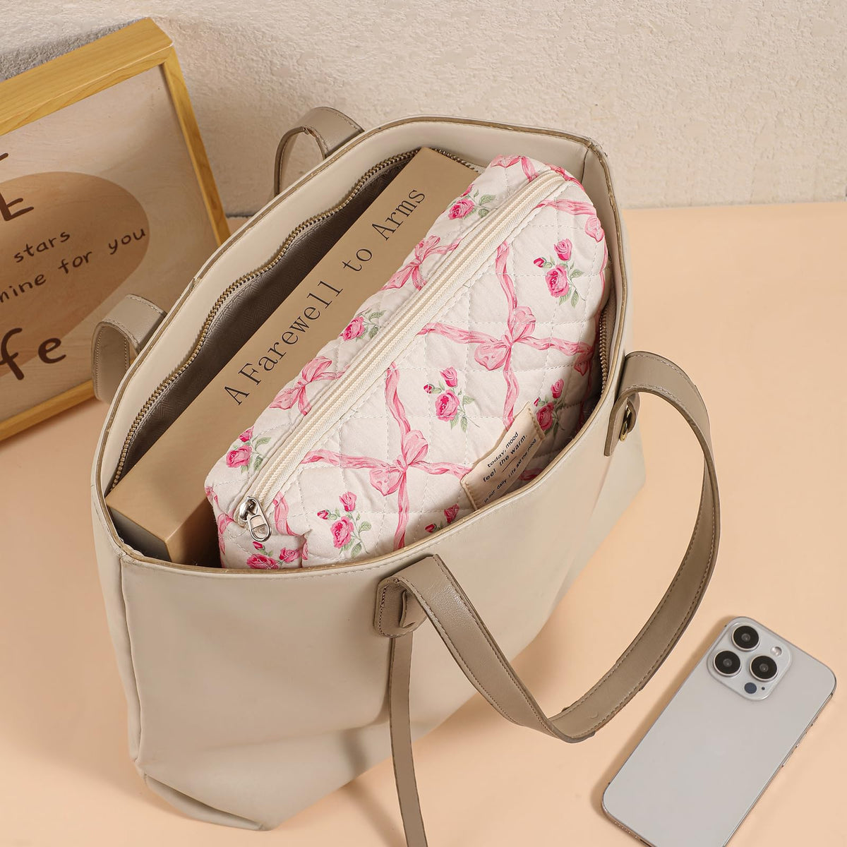 RSRSLEII Floral Cotton Makeup Bag Set displayed on a vanity