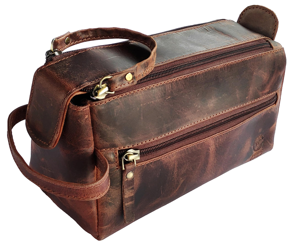 RUSTIC TOWN Leather Toiletry Bag front view in brown