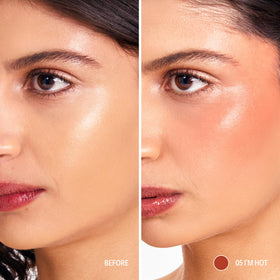 Sacheu Cheek STAY-N Liquid Blush I'm Hot texture on hand