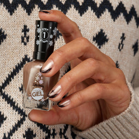 Sally Hansen Miracle Gel Holiday Romance in packaging