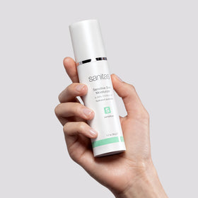 SANITAS Sensitive Skin Moisturiser packaging with ingredients