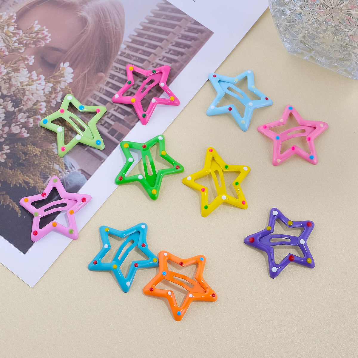 SAOROPEB Star Hair Clips displayed with packaging