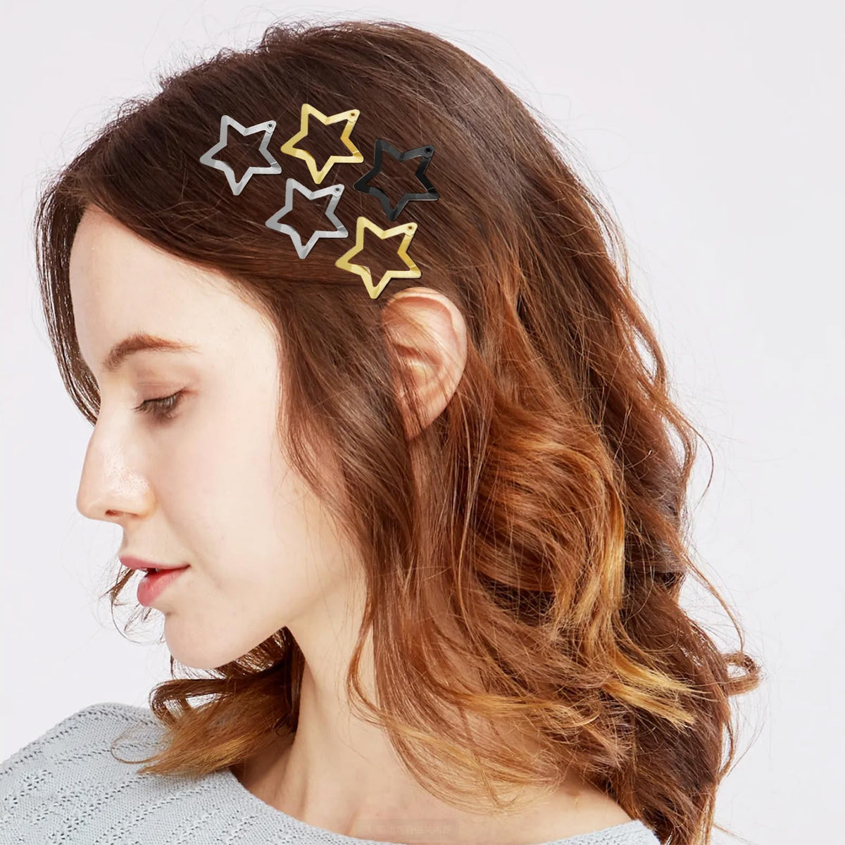 SAOROPEB Star Hair Clips in packaging with dimensions