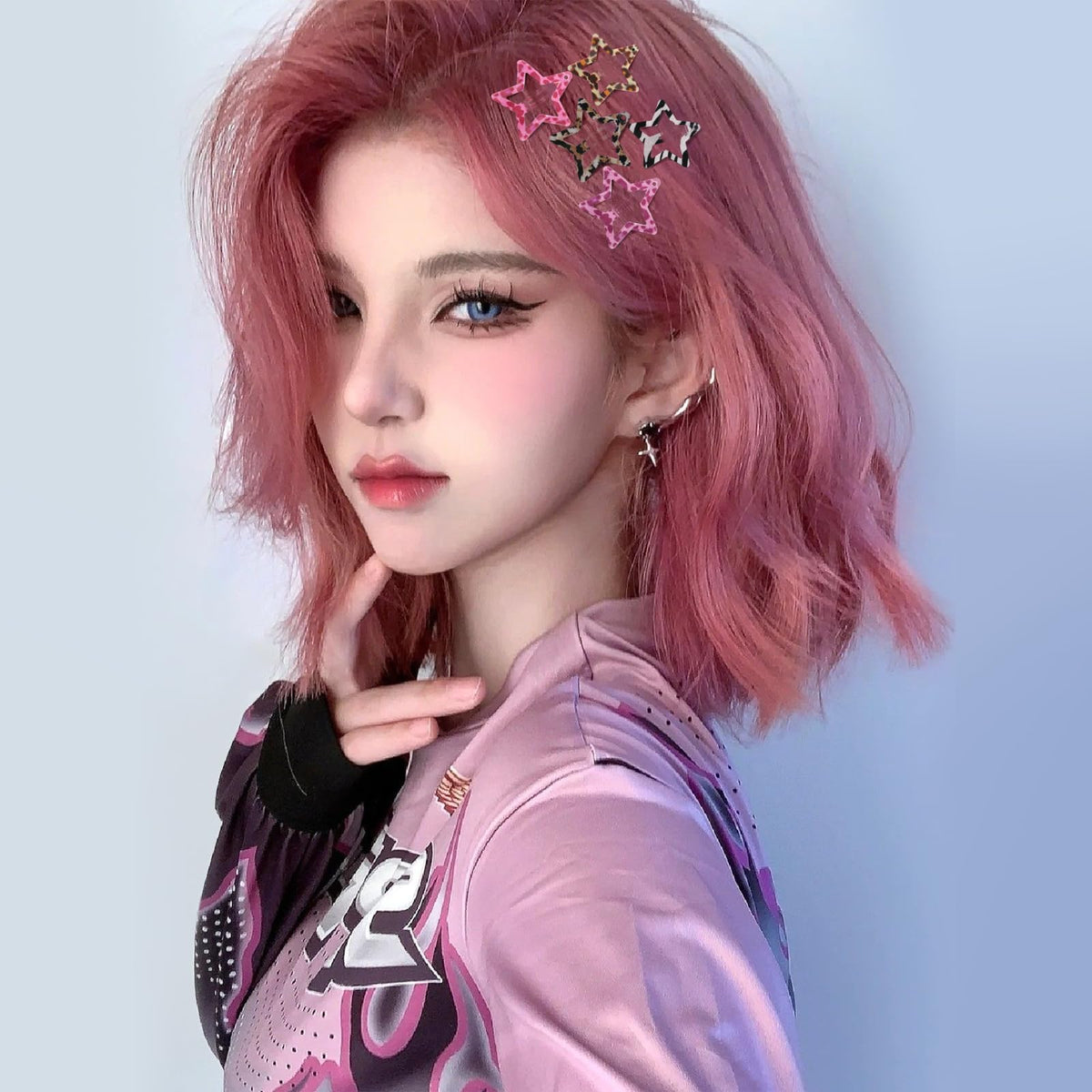 SAOROPEB Star Hair Clips in use on a hairstyle