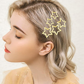 SAOROPEB Star Hair Clips on display with packaging