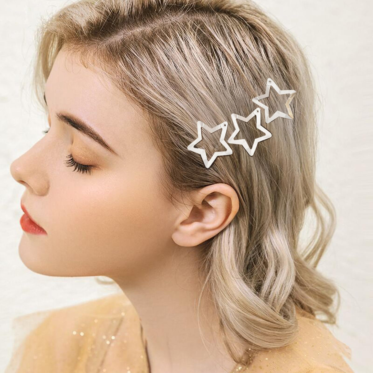 SAOROPEB star hair clips with packaging