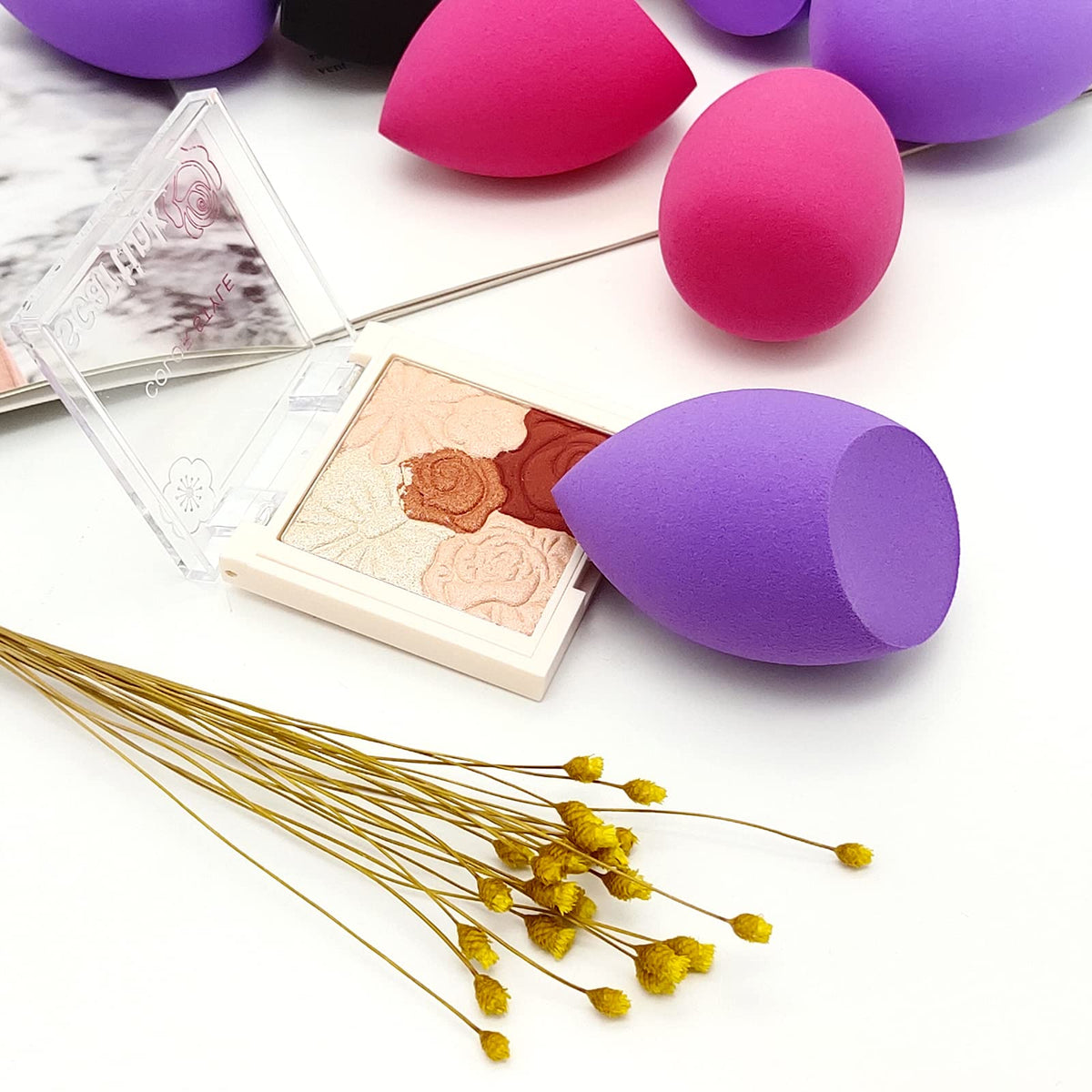 Scartink makeup sponge set displayed on a vanity