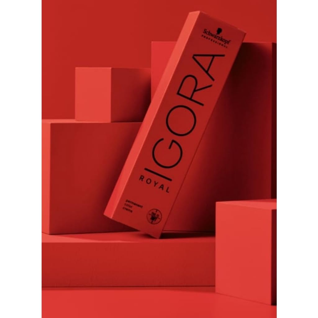 Schwarzkopf Igora Royal 6-1 Dark Blonde Cendre hair colour application scene