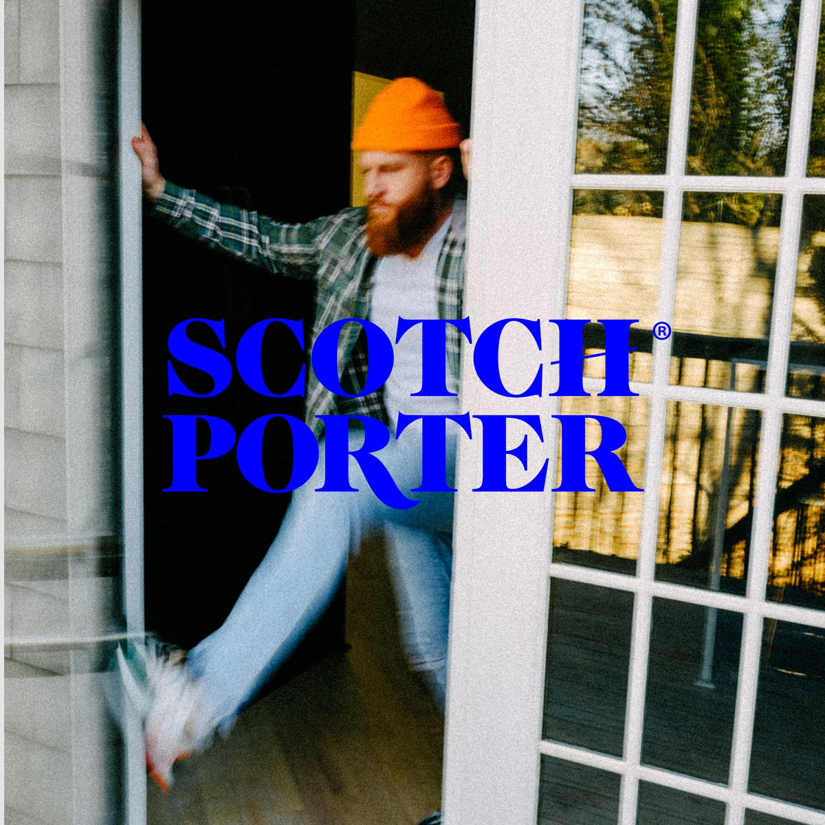 Scotch Porter Beard Wash pouring from bottle