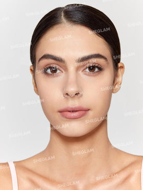 SHEGLAM Matte Fresh Setting Spray mist application