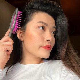 Side view of FHI Heat Unbrush Wet & Dry Detangling Hair Brush