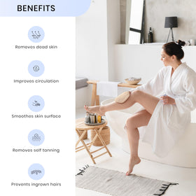 SimpleField Korean Exfoliating Mitt in use during a shower