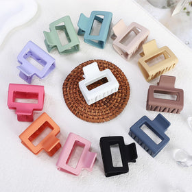 Sisiaipu hair clips displayed on a white background