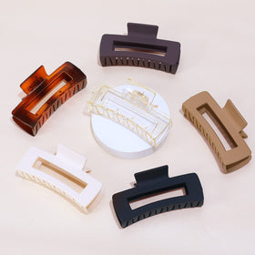 Sisiaipu Large Hair Claw Clip Amber with packaging