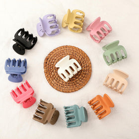 Sisiaipu small claw clip in Green