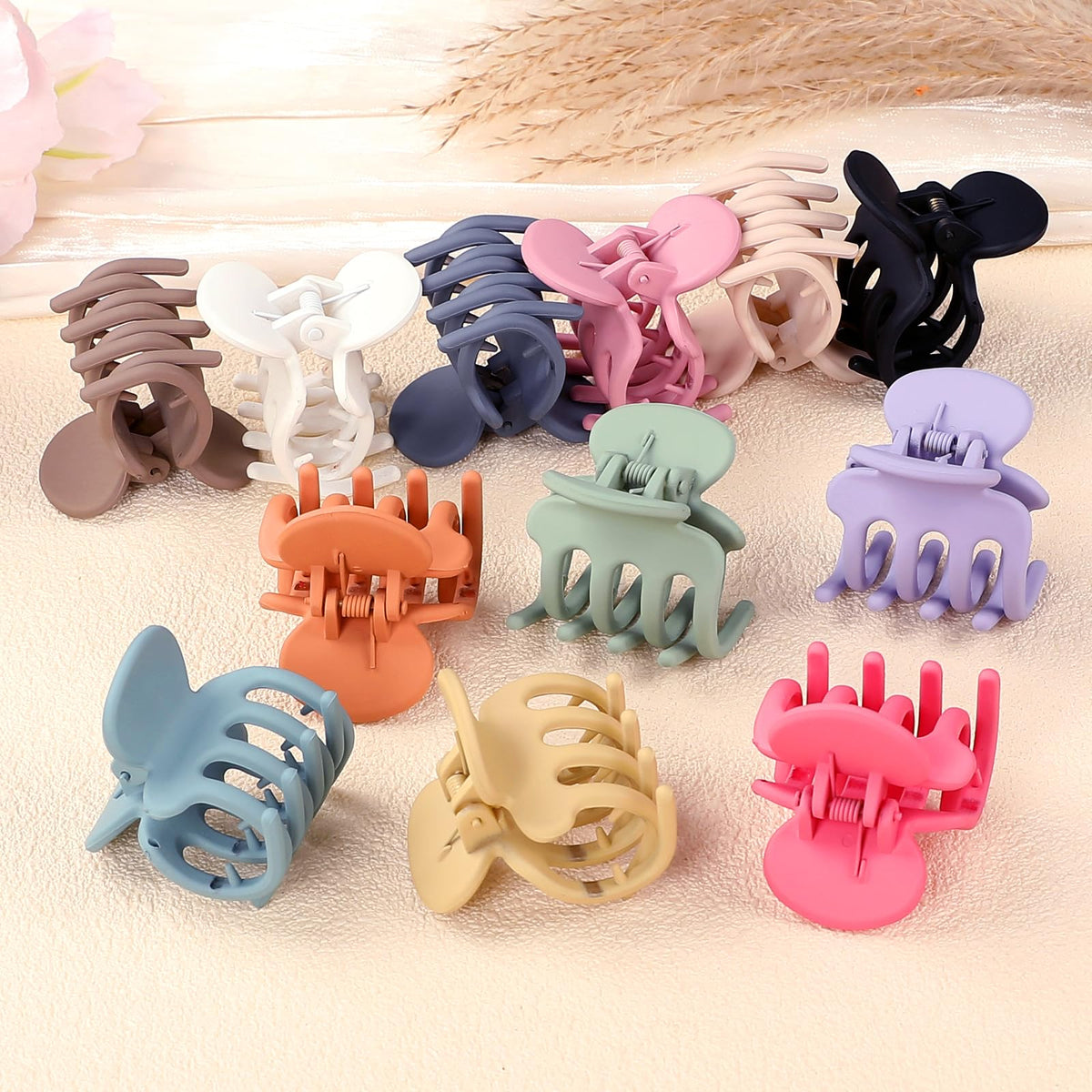Sisiaipu small claw clip in Rose Red