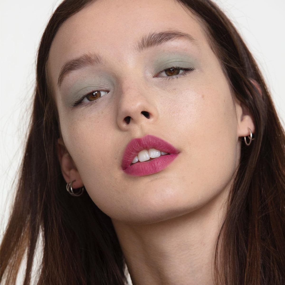 Smashbox Halo Tinted Moisturizer with SPF 25 ingredients