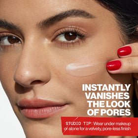 Smashbox Pore Vanishing Primer matte finish close-up