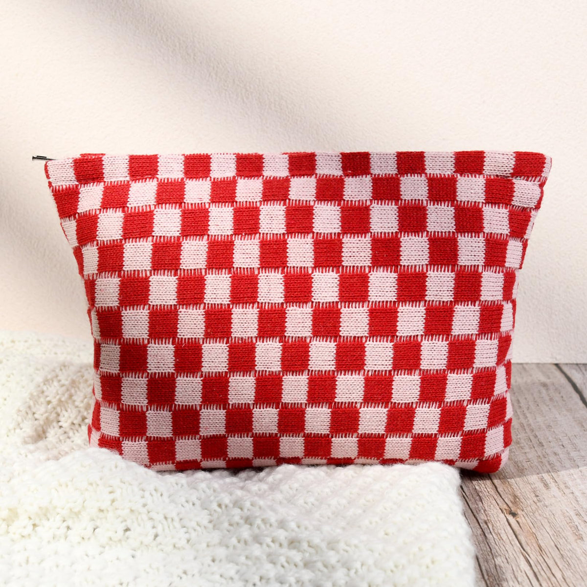 SOIDRAM Checkered Makeup Bag Set showing large capacity