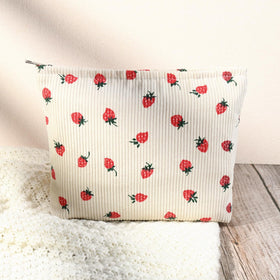 SOIDRAM cosmetic bag set displayed with makeup brushes