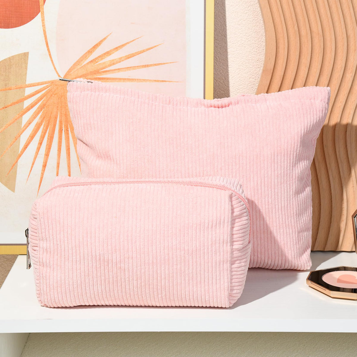 SOIDRAM cosmetic bag with beauty products inside