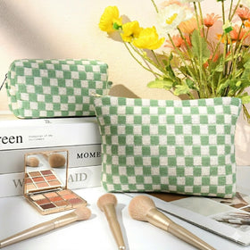 SOIDRAM makeup bag being carried for travel