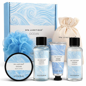 Spa Luxetique Ocean Spa Gift Set front view with all products
