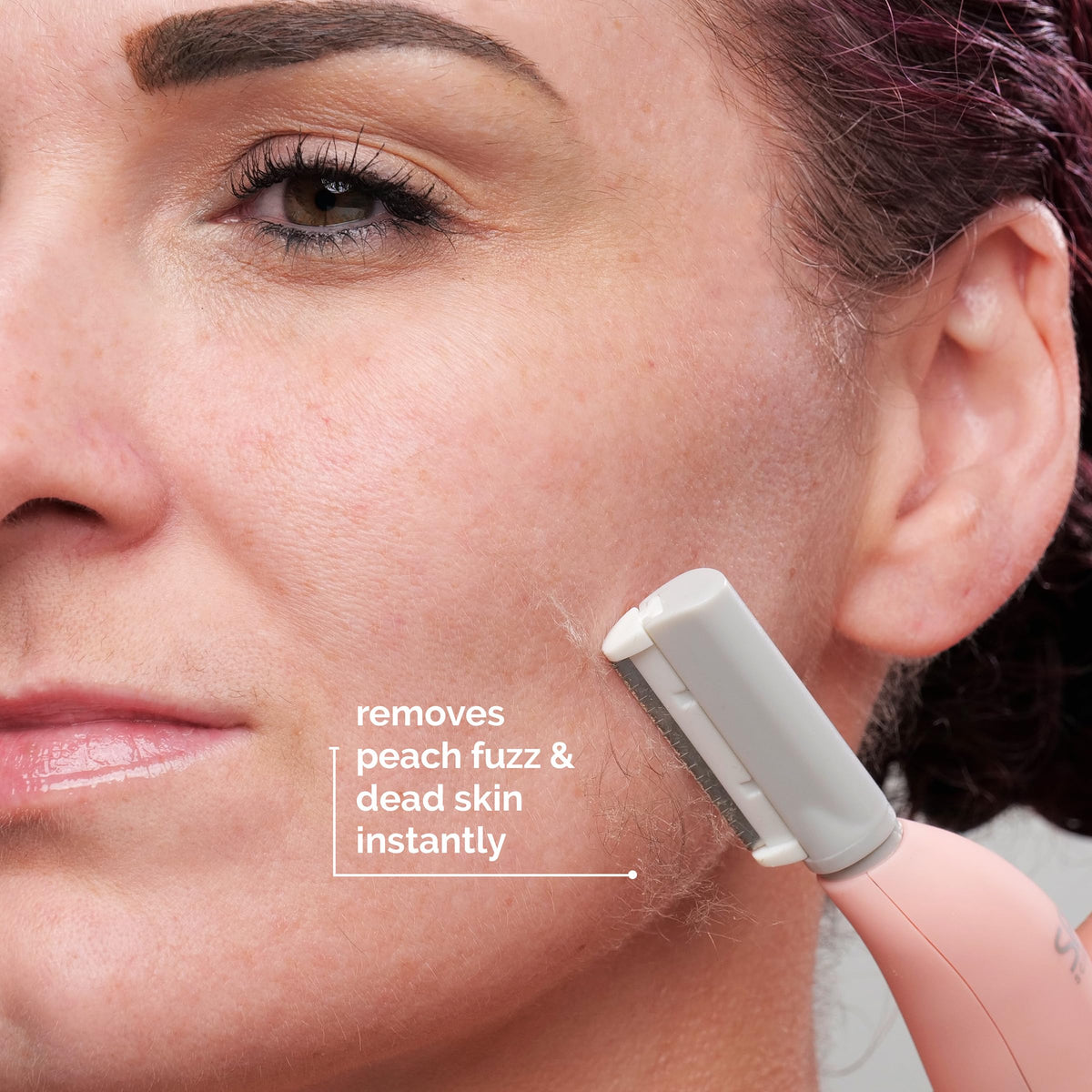 SPA SCIENCES SIMA Dermaplane Razor close-up of blade attachment