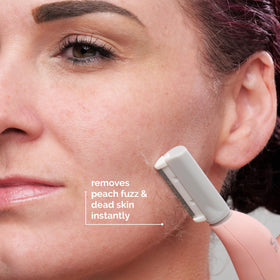 SPA SCIENCES SIMA Dermaplane Razor close-up of blade attachment