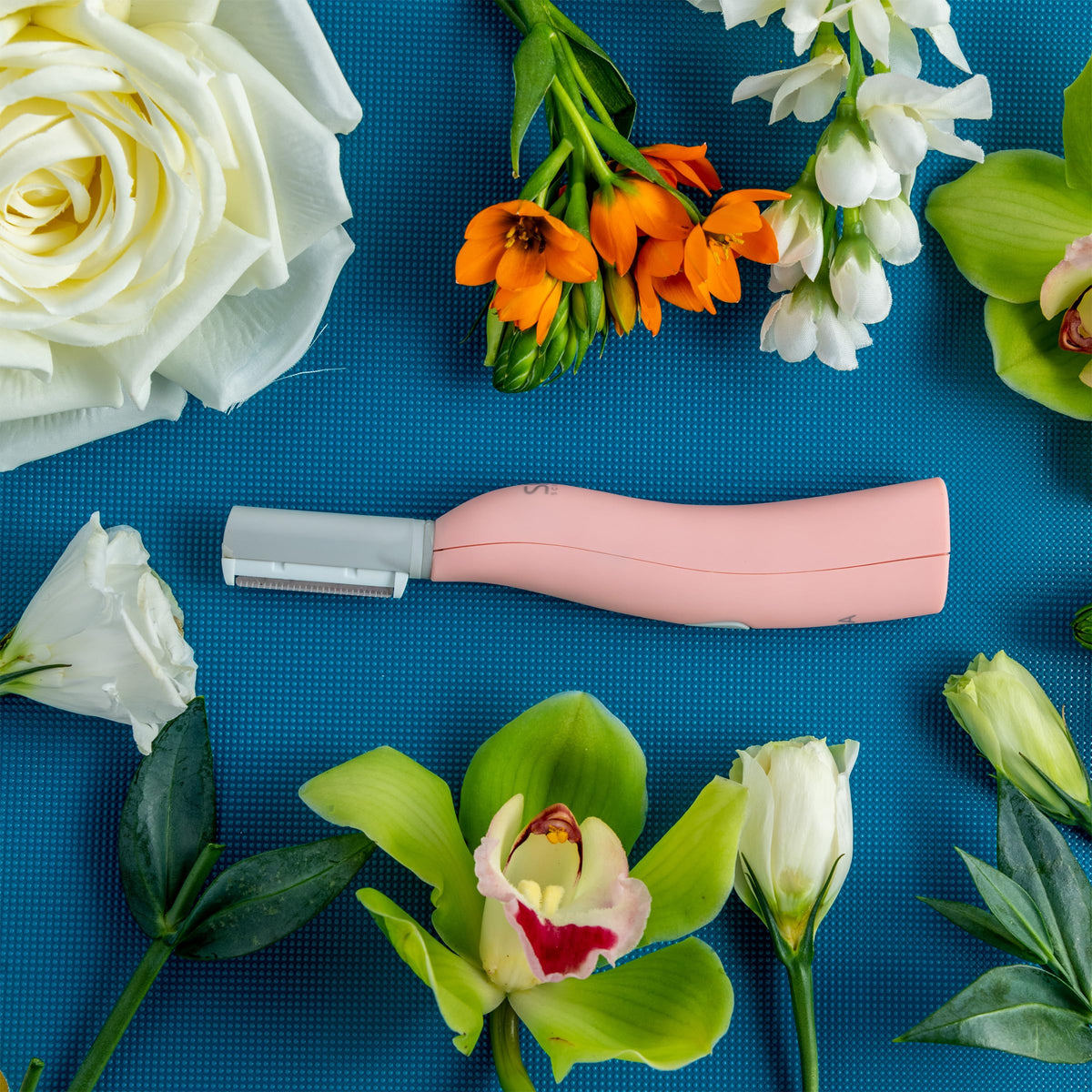 SPA SCIENCES SIMA Dermaplane Razor with user instructions