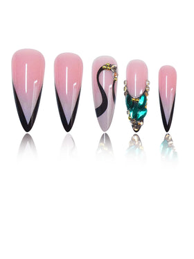 Storage box with SEENEEY press on nails and accessories