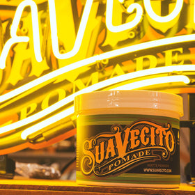 Suavecito Pomade Matte 32 oz application on hair