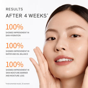 Sulwhasoo Essential Revitalizing Water EX texture close-up