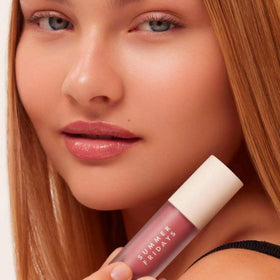 Summer Fridays Dream Lip Oil side view with applicator