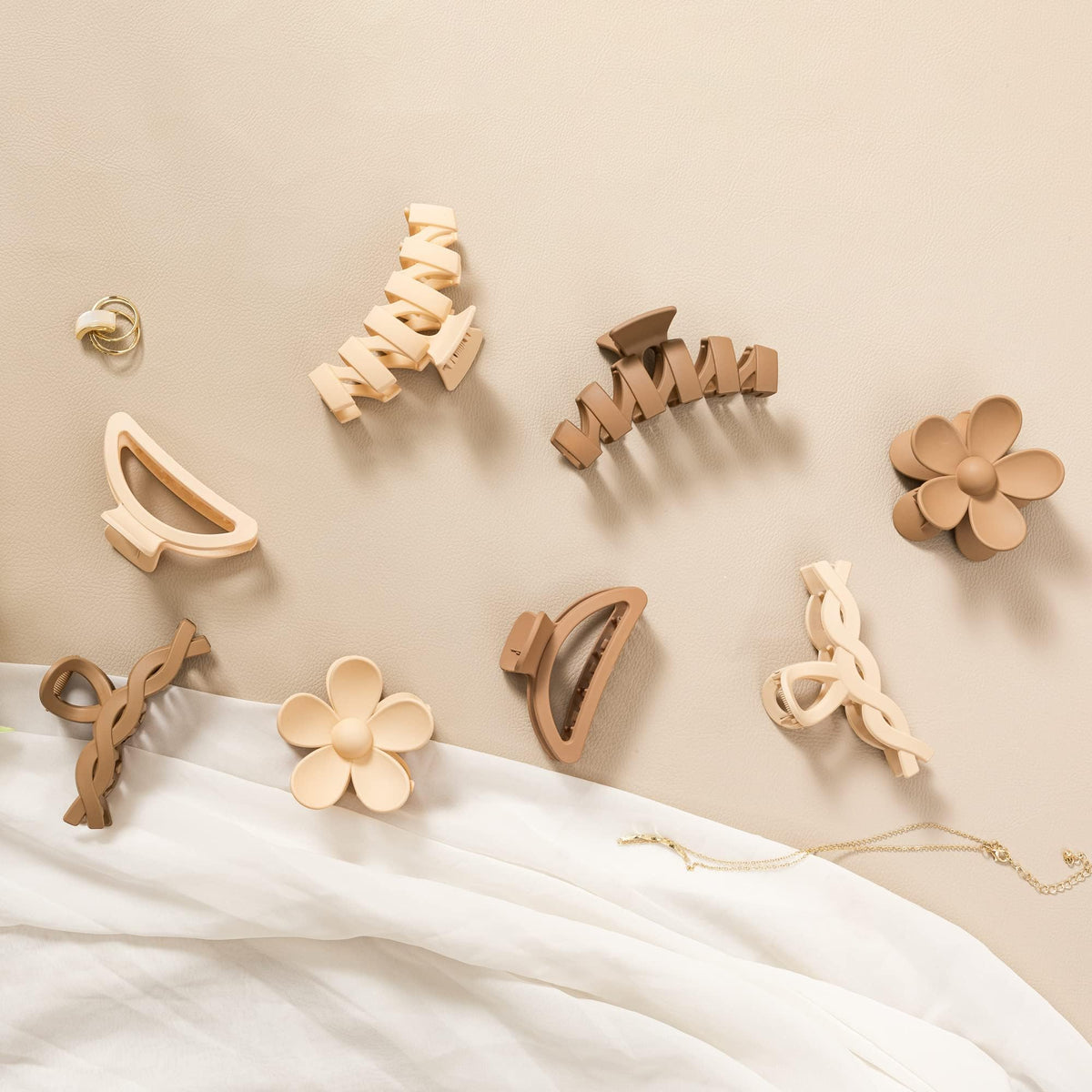Sunolga hair clips set on a model's hair