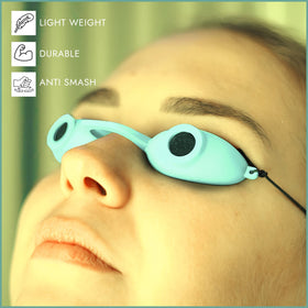 Super Sunnies goggles in a lifestyle setting