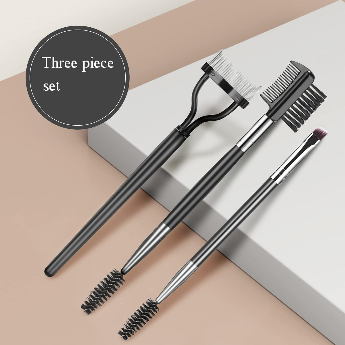 SWEET VIEW eyelash separator in use on eyelashes