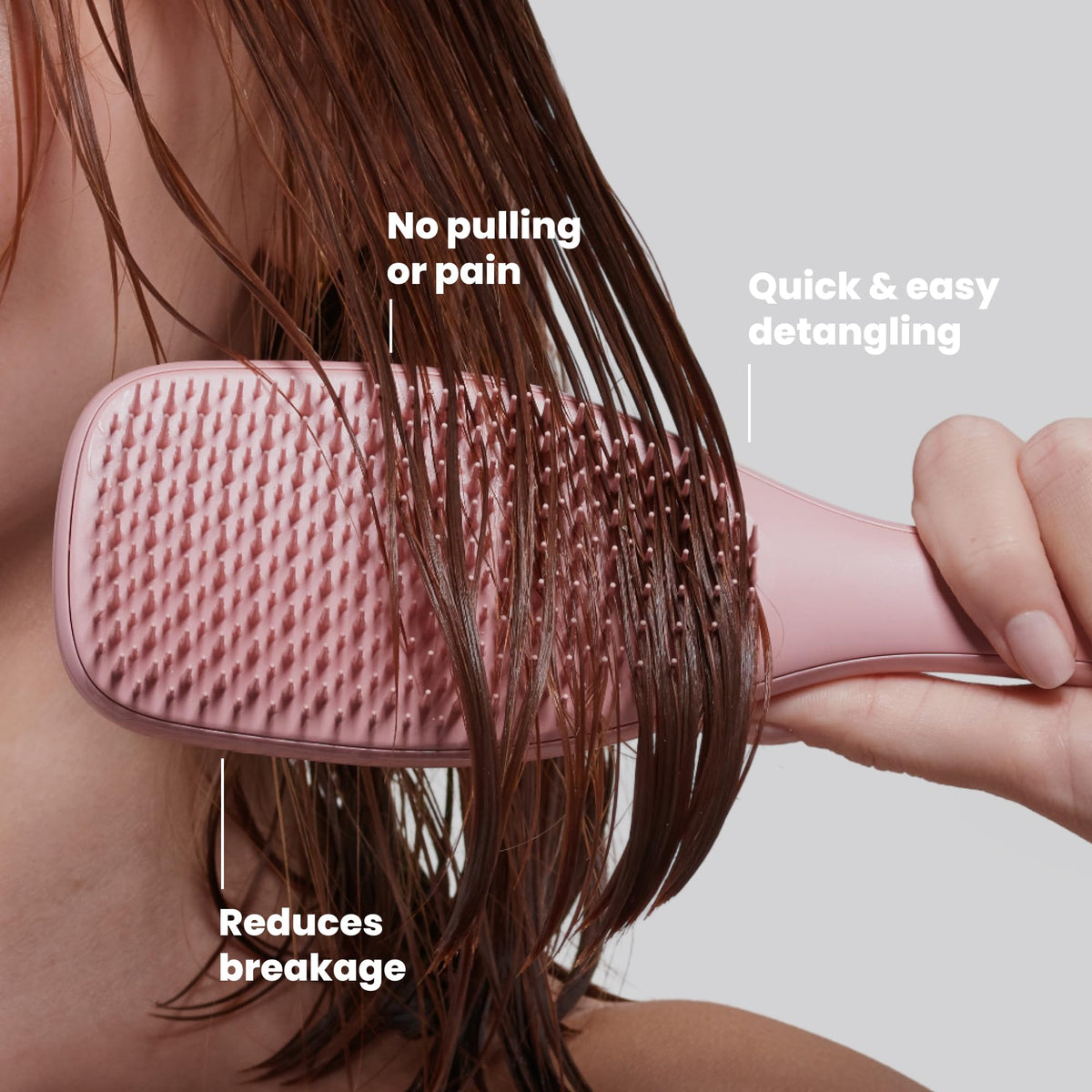 TANGLE TEEZER Ultimate Detangler Brush Summer Rose close-up of teeth