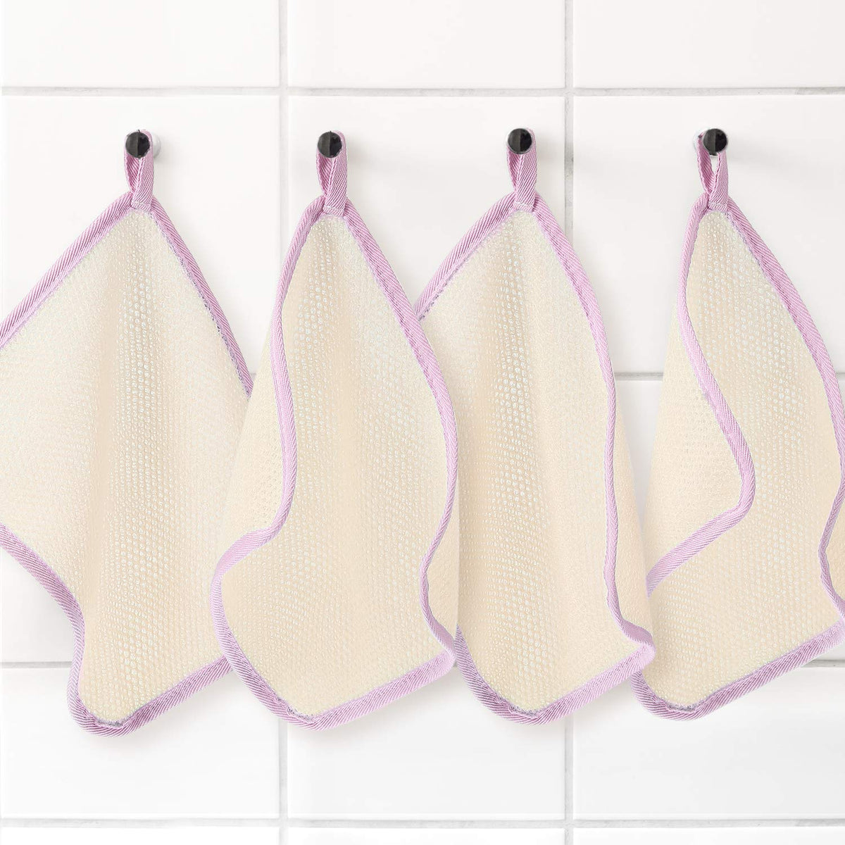 Tatuo Exfoliating Bath Cloths in use during a shower