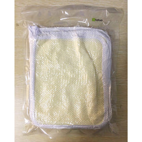 Tatuo Exfoliating Wash Cloths in travel bag