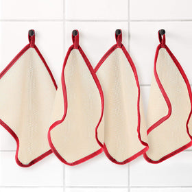 Tatuo exfoliating wash cloths with soap and shower gel