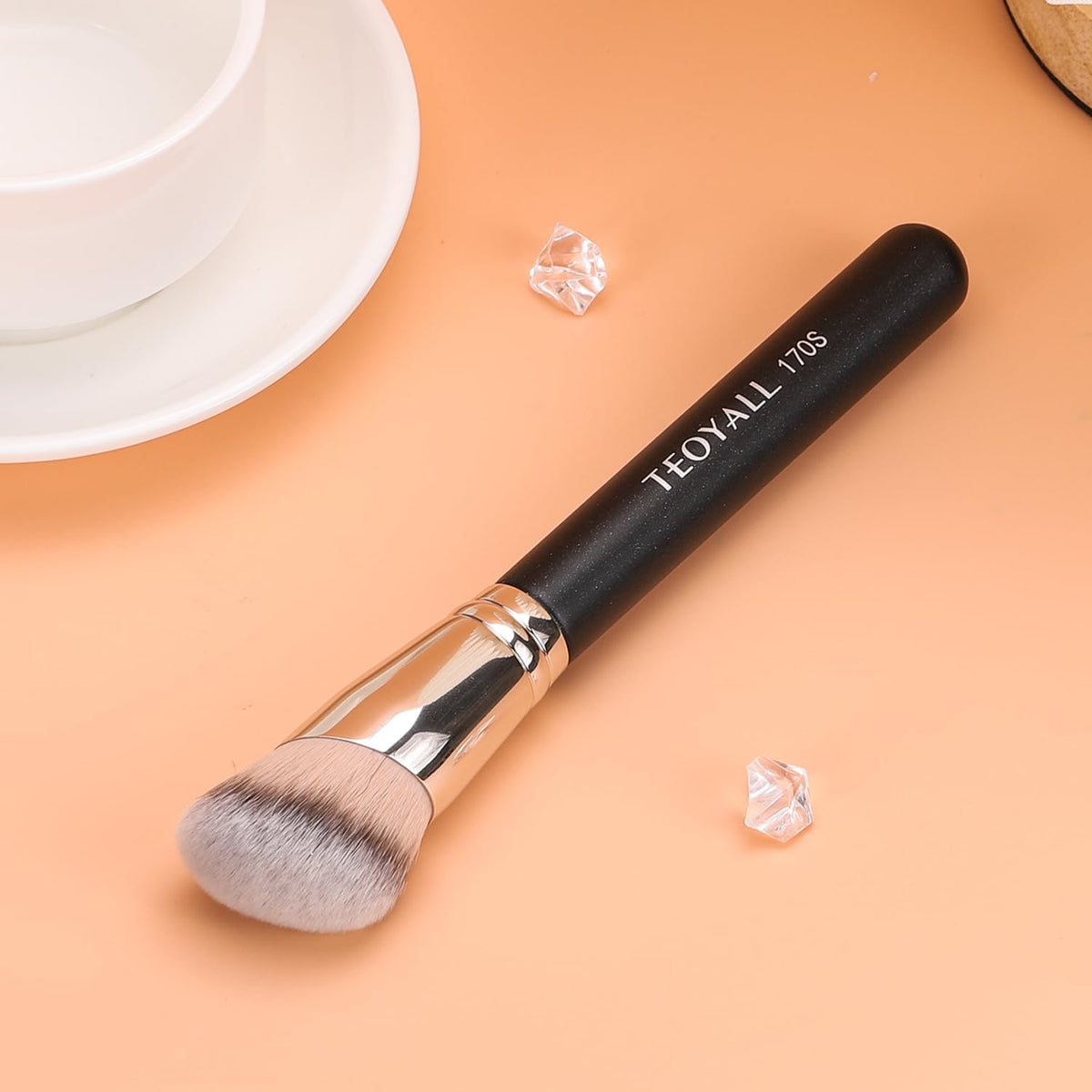 TEOYALL 170S Foundation Brush displayed on a vanity