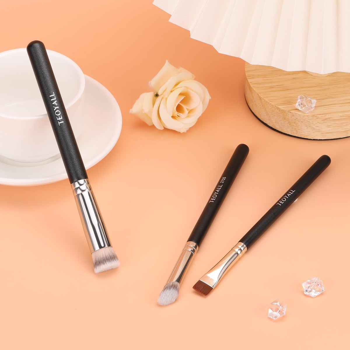 TEOYALL 3Pcs Detail Brush Set with makeup products