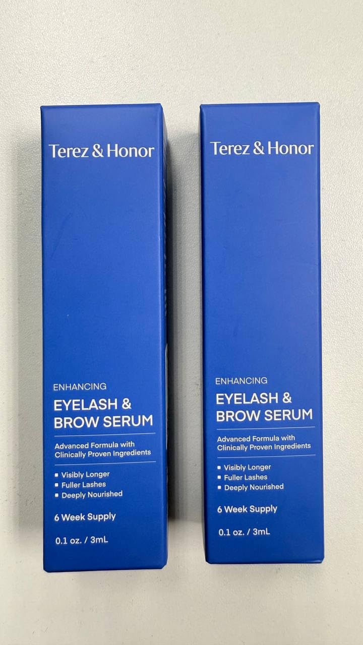 TEREZ & HONOR serum in a beauty routine setting