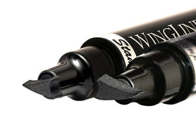 The Flick Stick Eyeliner Stamp demonstrating a completed cat eye look