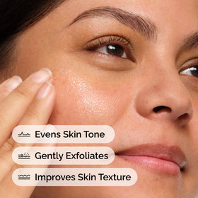 The Ordinary Mandelic Acid 10% serum texture on hand