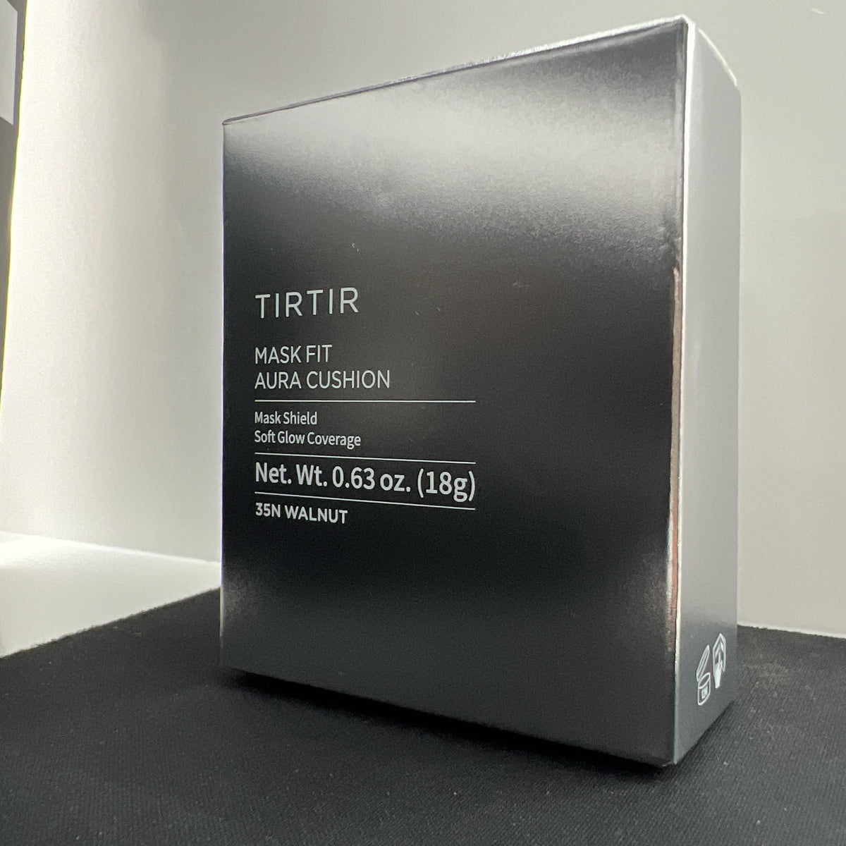 TIRTIR Mask Fit Aura Silver Cushion Foundation applicator close-up